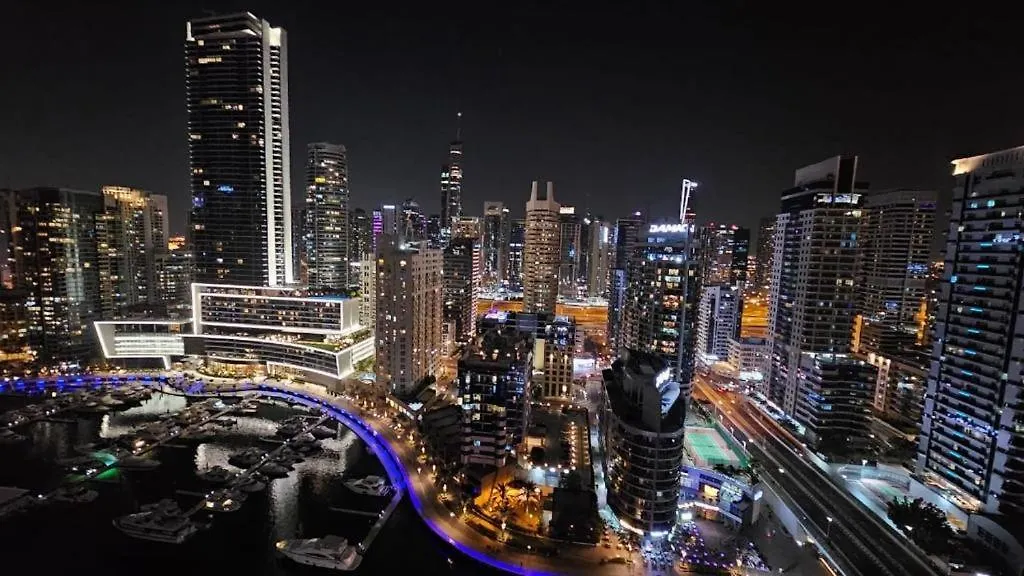 Apartment 2 Bedroom Beach-Front Flat In Marina Dubai United Arab Emirates